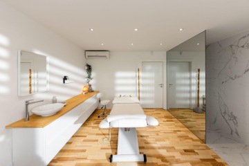 Dopřejte si ošetření francouzskou kosmetikou na klinice LOGO