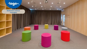 Multifunkční místnost k pronájmu v Brně.